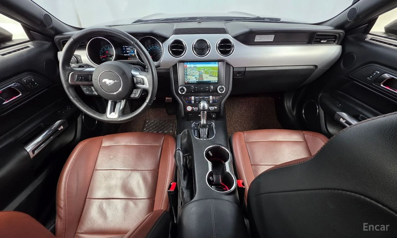 Ford Mustang GT5.0* КОЖА* ПОДГРЕВ* ОБДУХВАНЕ* , снимка 8 - Автомобили и джипове - 54555364
