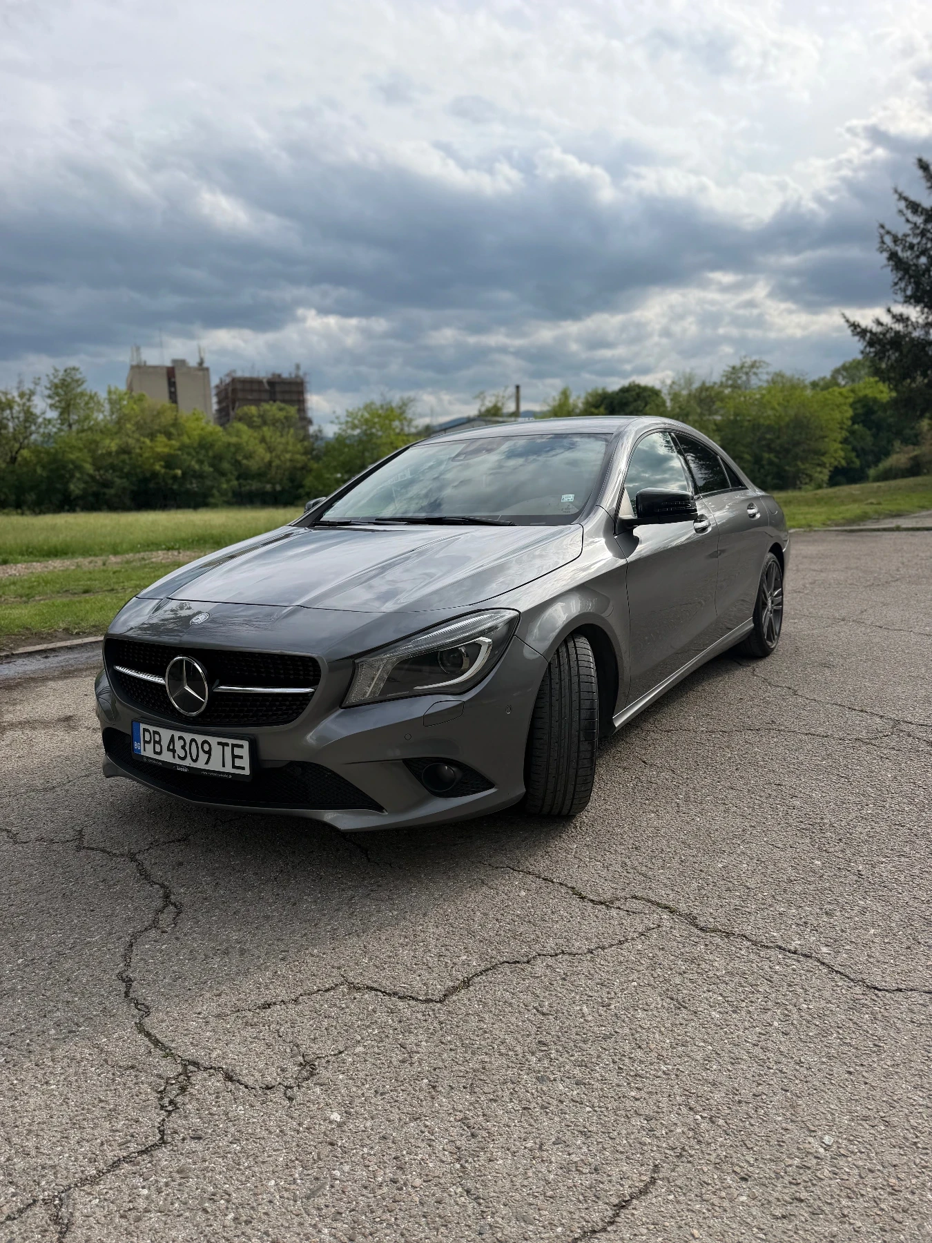 Mercedes-Benz CLA 220 DISTRONIC/MEMORY/FULL LED/ HARMAN KARDON , снимка 2 - Автомобили и джипове - 54575577
