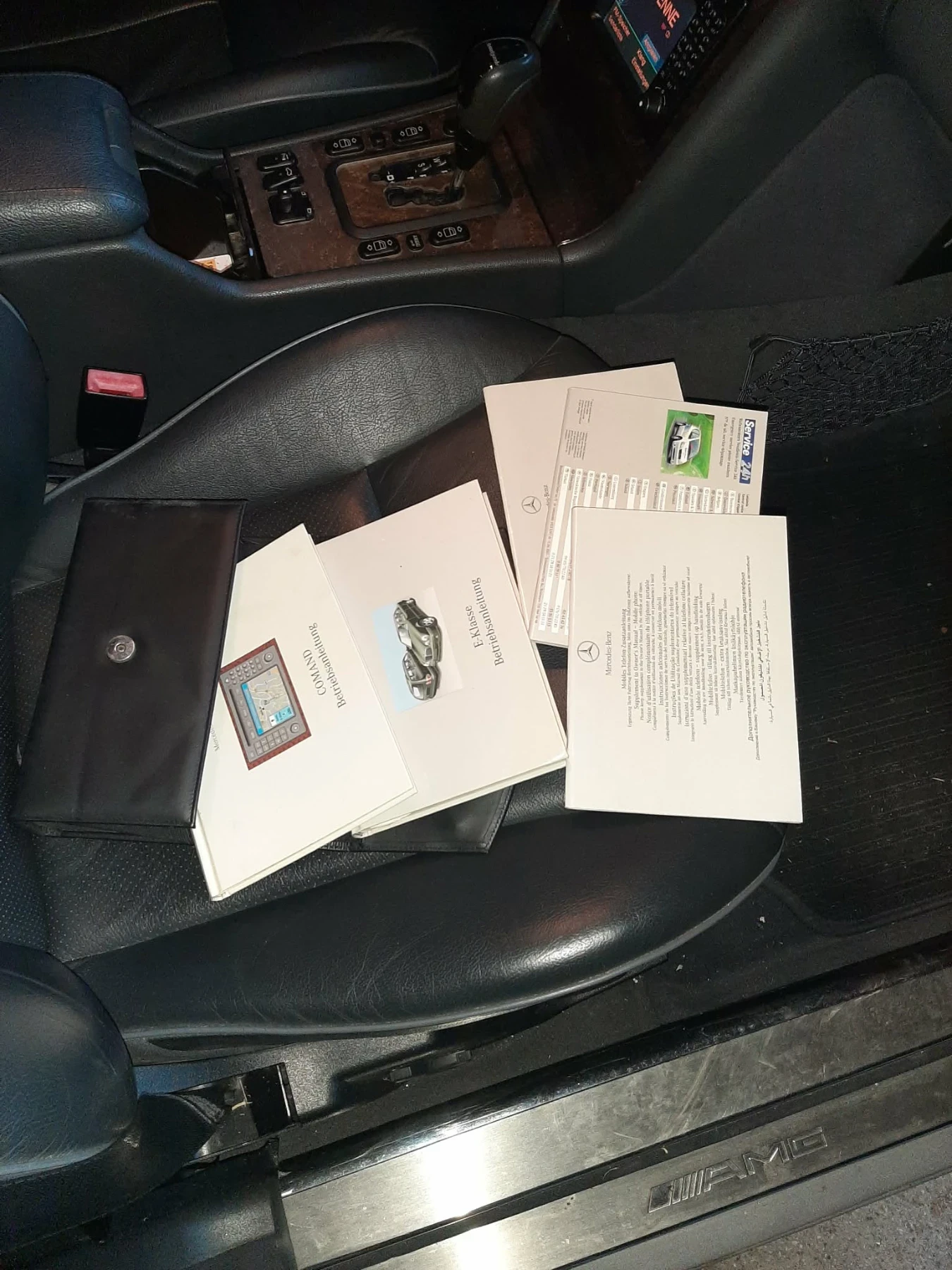 Mercedes-Benz E 320 CDI, Avantgarde , снимка 4 - Автомобили и джипове - 54591359