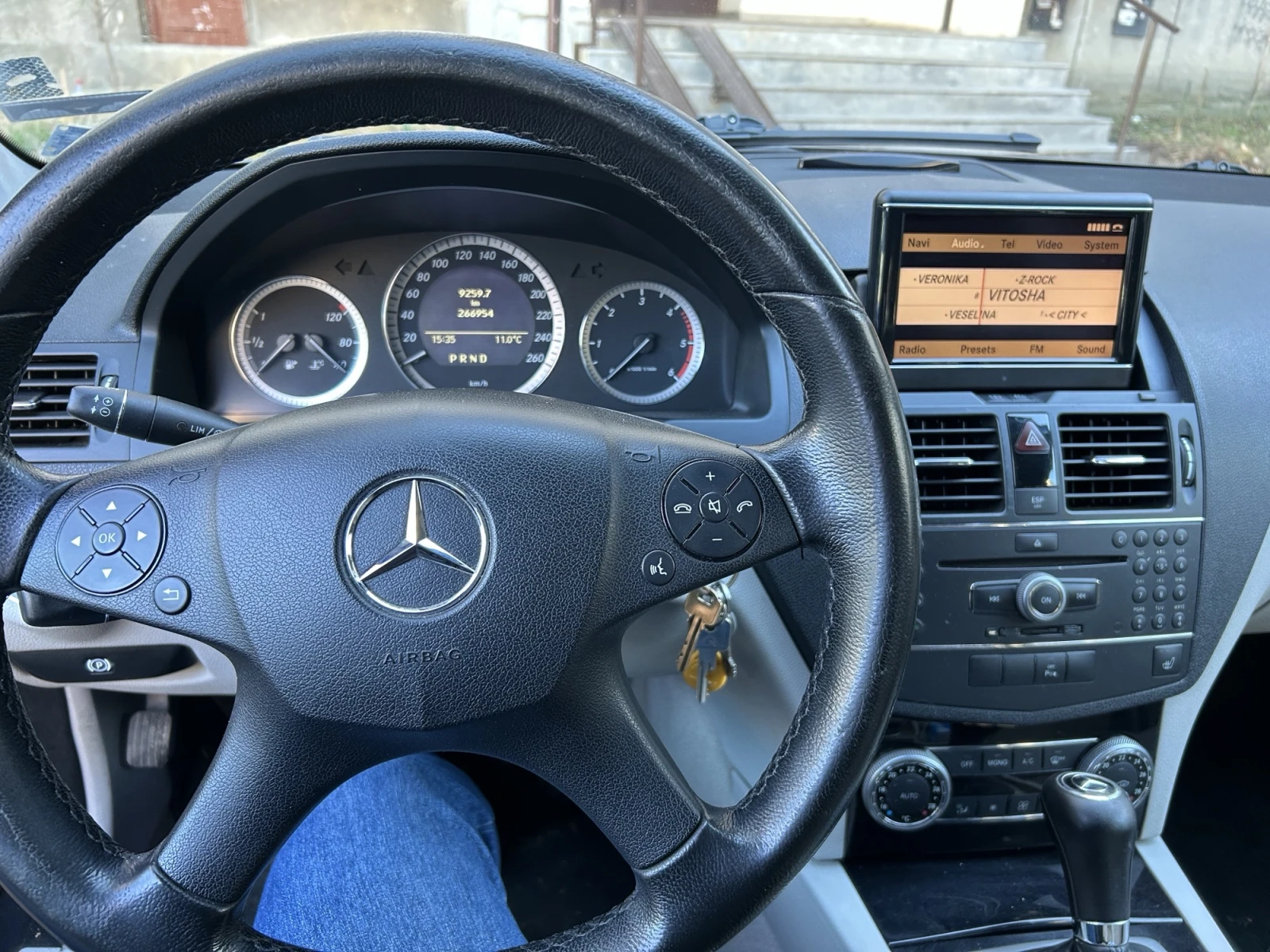 Mercedes-Benz C 200 220 CDI, снимка 5 - Автомобили и джипове - 54915031