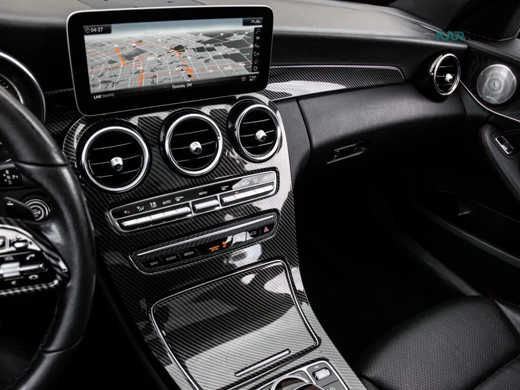 Mercedes-Benz C 300 4MATIC (КРАЙНА цена до БЪЛГАРИЯ), снимка 15 - Автомобили и джипове - 54932046