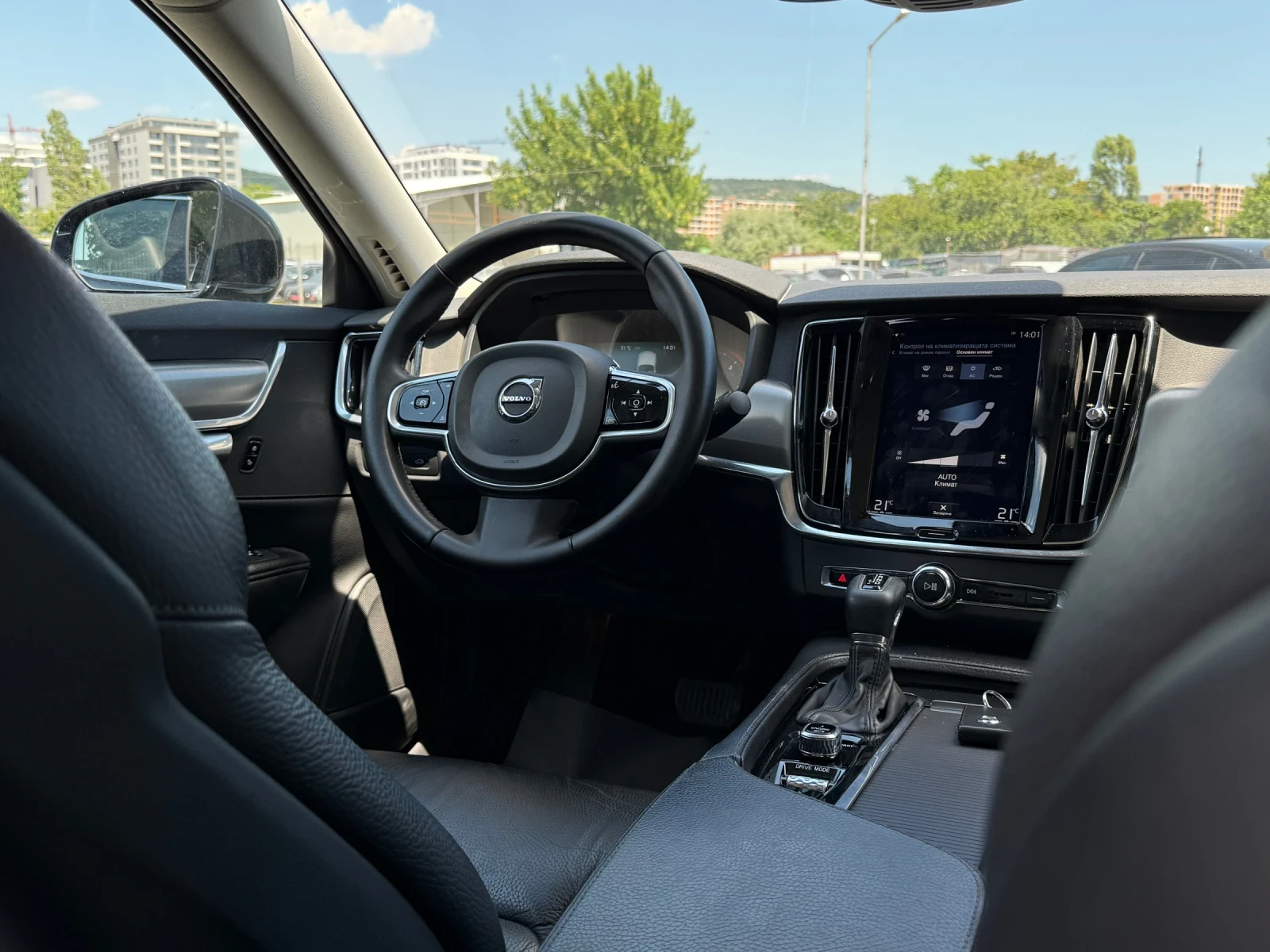Volvo S90 D4 2.0d 190kc Momentum Geartronic , снимка 16 - Автомобили и джипове - 55050035