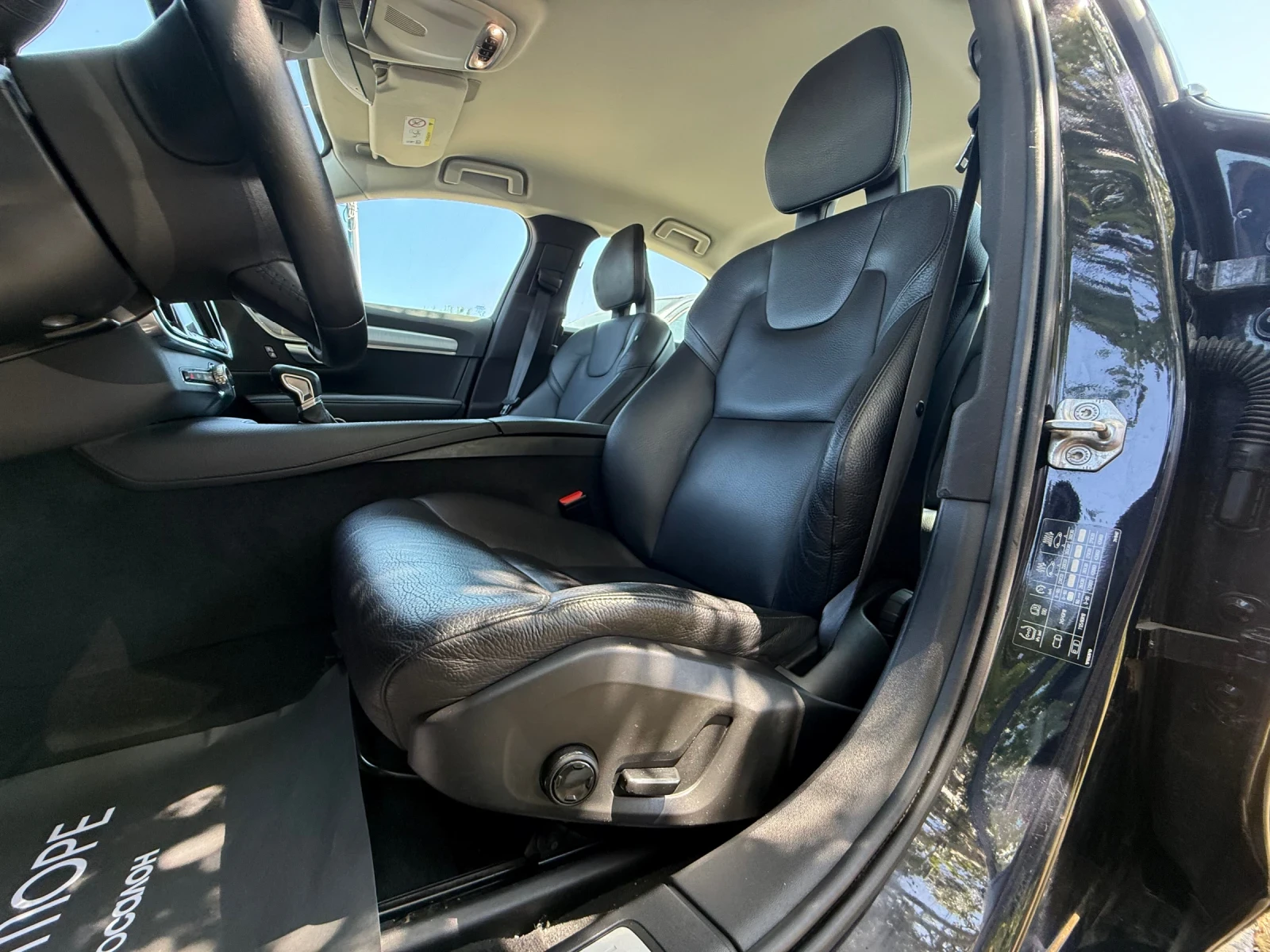 Volvo S90 D4 2.0d 190kc Momentum Geartronic  | Mobile.bg � ����������� 10