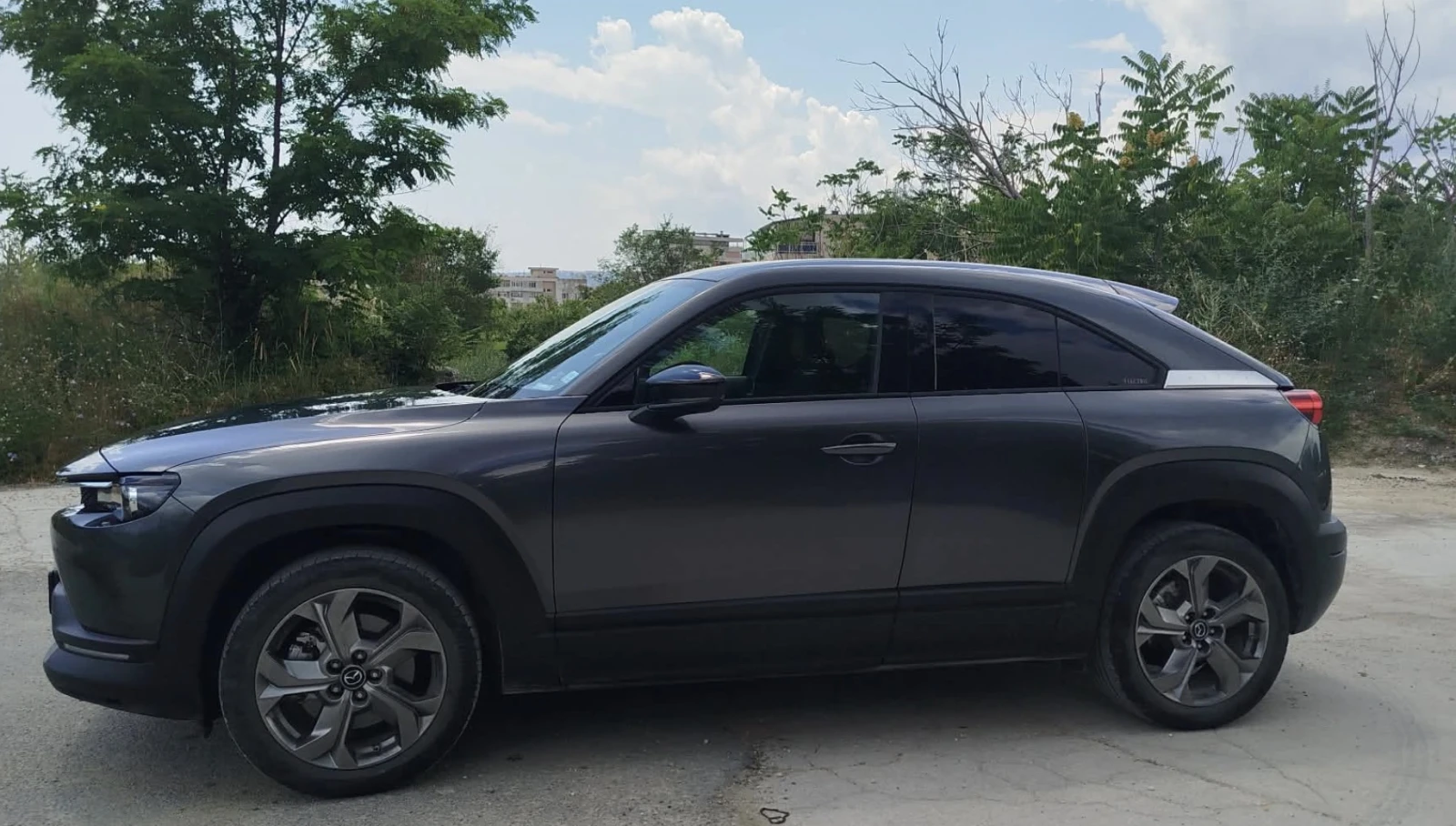 Mazda MX-30, снимка 2 - Автомобили и джипове - 55275607