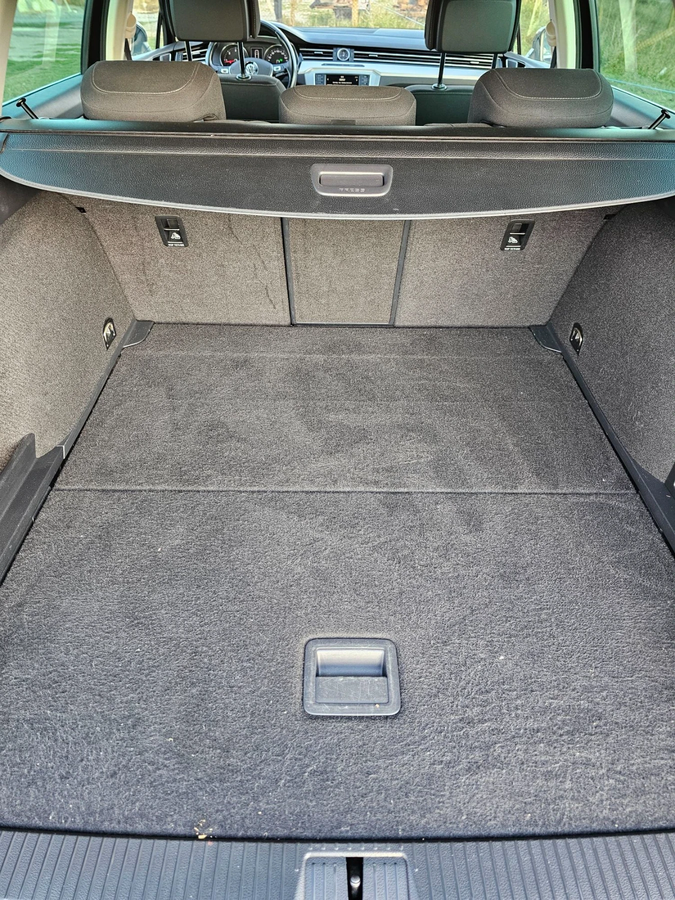 VW Passat 2.0 TDI 150HP Сервизна история , снимка 9 - Автомобили и джипове - 56317286