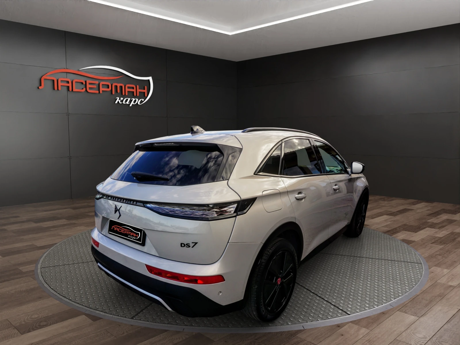 DS DS 7 Crossback 1.5BLUEHDI PERFORMANCE LINE AUTO, снимка 3 - Автомобили и джипове - 56413003