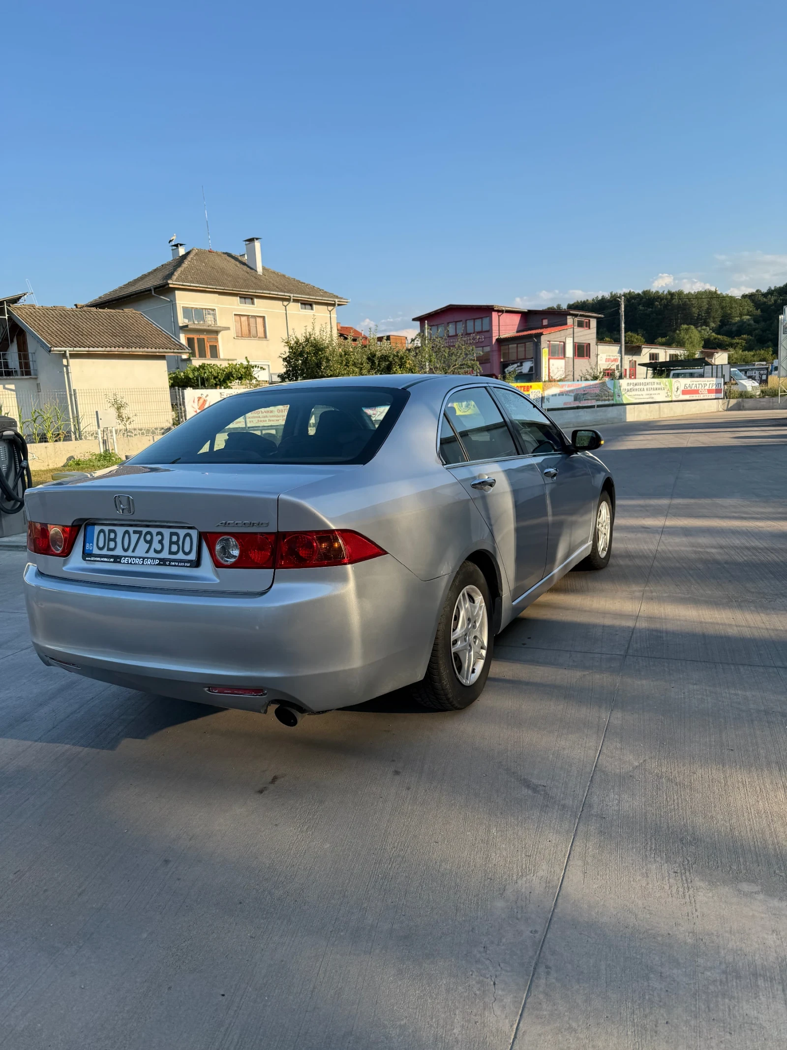 Honda Accord, снимка 4 - Автомобили и джипове - 56464522