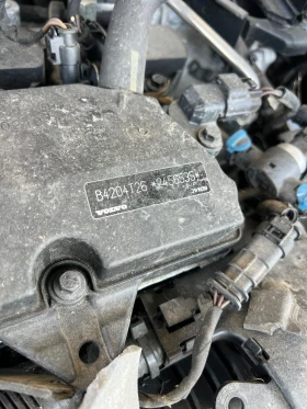 Volvo XC60 2.0 T5, снимка 13