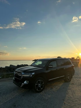 Toyota Land cruiser L200 4.5D v8  60th Anniversary Edition , снимка 3