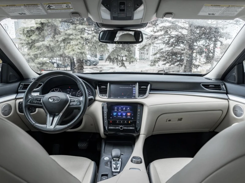 Infiniti QX50 4x4 / LUXE / PANO / BOSE, снимка 17 - Автомобили и джипове - 52749656