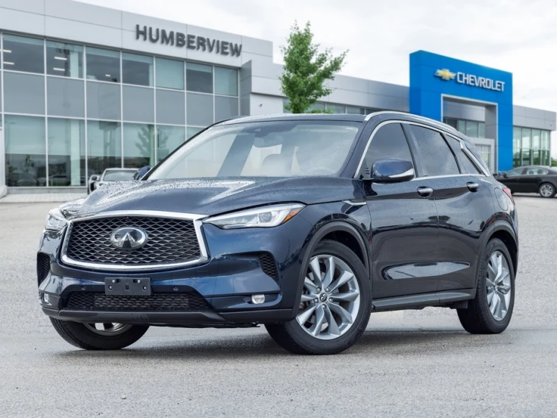 Infiniti QX50 4x4 / LUXE / PANO / BOSE