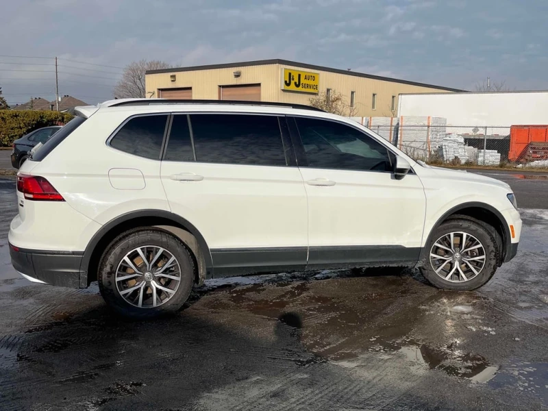 VW Tiguan * Comfortline * CARFAX * , снимка 3 - Автомобили и джипове - 52769785