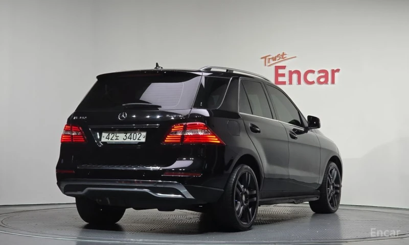 Mercedes-Benz ML 250, снимка 2 - Автомобили и джипове - 52879868