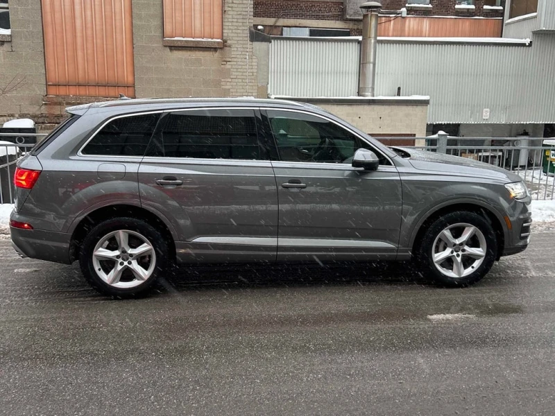 Audi Q7 * Progressiv * CARFAX * БЕЗ ПЪРВОНАЧАЛНА ВНОСКА, снимка 3 - Автомобили и джипове - 53150601