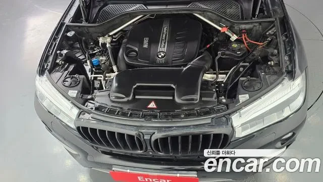 BMW X6, снимка 13 - Автомобили и джипове - 54070624