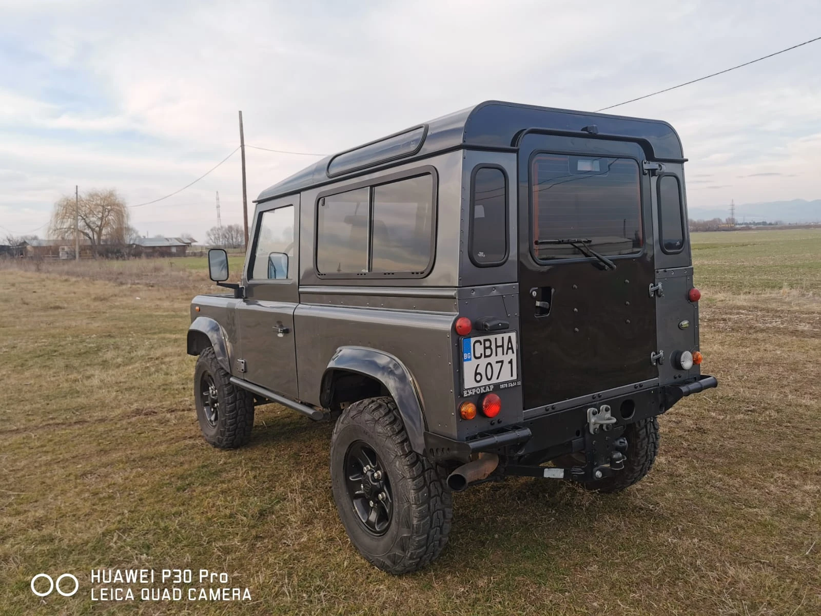 Land Rover Defender 90 HARD TOP - изображение 5