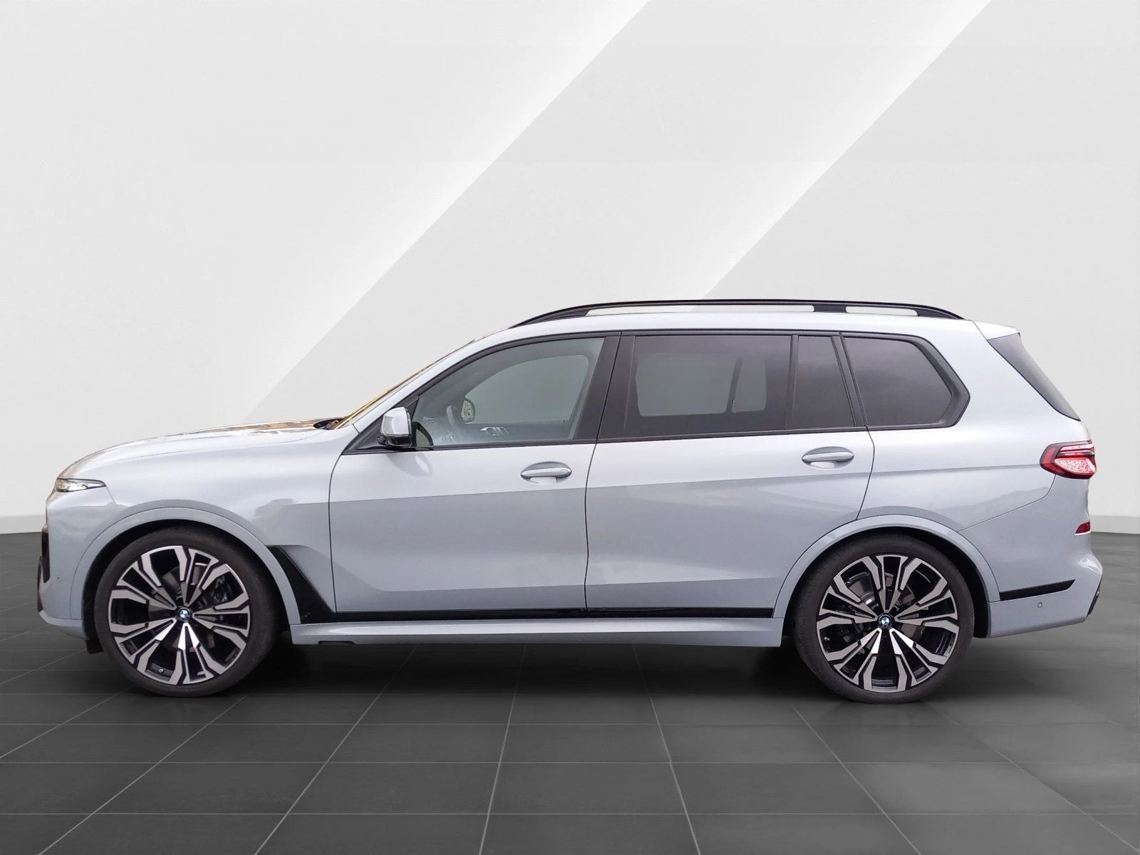 BMW X7 M SPORT PRO* XDRIVE* CRYSTAL LIGHTS* SKY LOUNGE*  - изображение 3