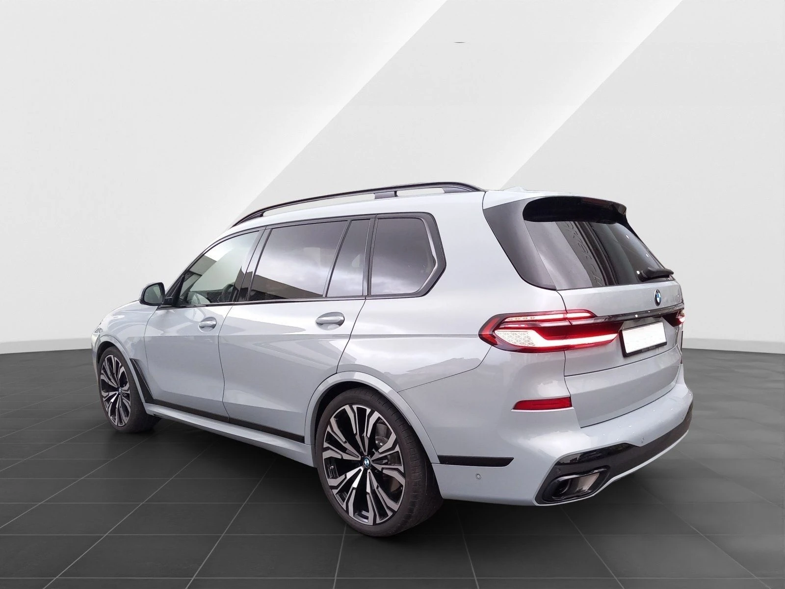BMW X7 M SPORT PRO* XDRIVE* CRYSTAL LIGHTS* SKY LOUNGE*  - изображение 6