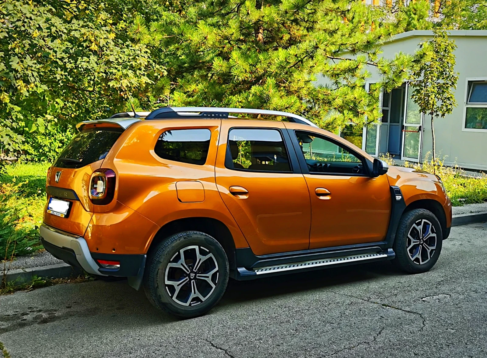 Dacia Duster 1.5 dCi 4x4 първи собственик - изображение 5