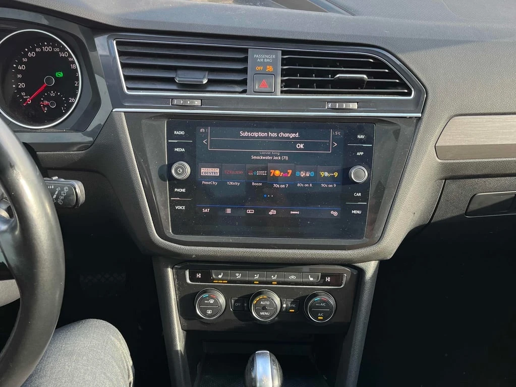 VW Tiguan * Comfortline * CARFAX *  - изображение 9