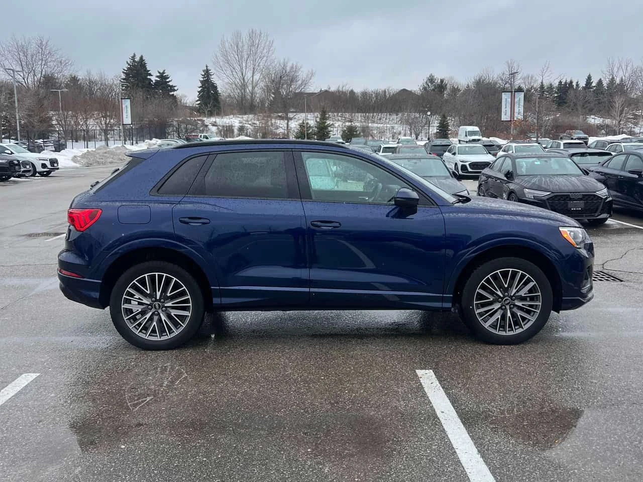 Audi Q3 * Komfort * CARFAX * ������ * ������� * NAVI | Mobile.bg � ����������� 3