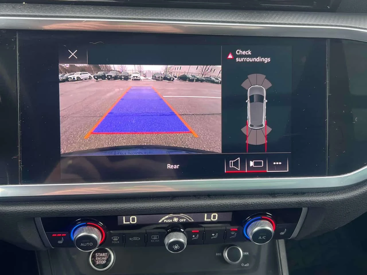 Audi Q3 * Komfort * CARFAX * ������ * ������� * NAVI | Mobile.bg � ����������� 10