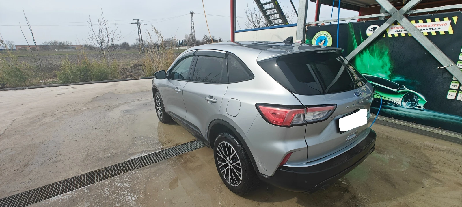 Ford Escape 2.5 HYBRID - изображение 6