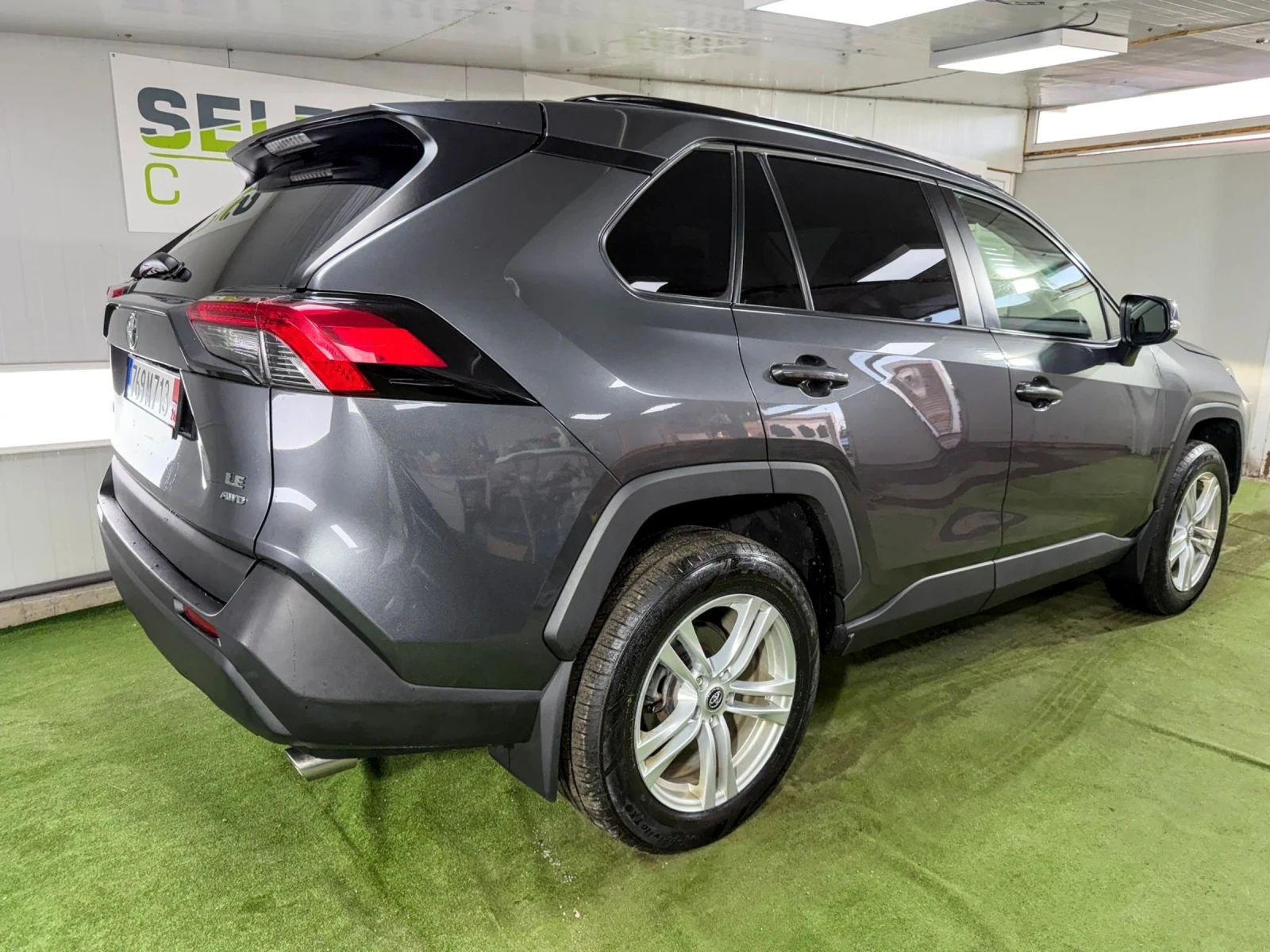 Toyota Rav4 2.5 LE -AWD , снимка 7 - Автомобили и джипове - 53828980