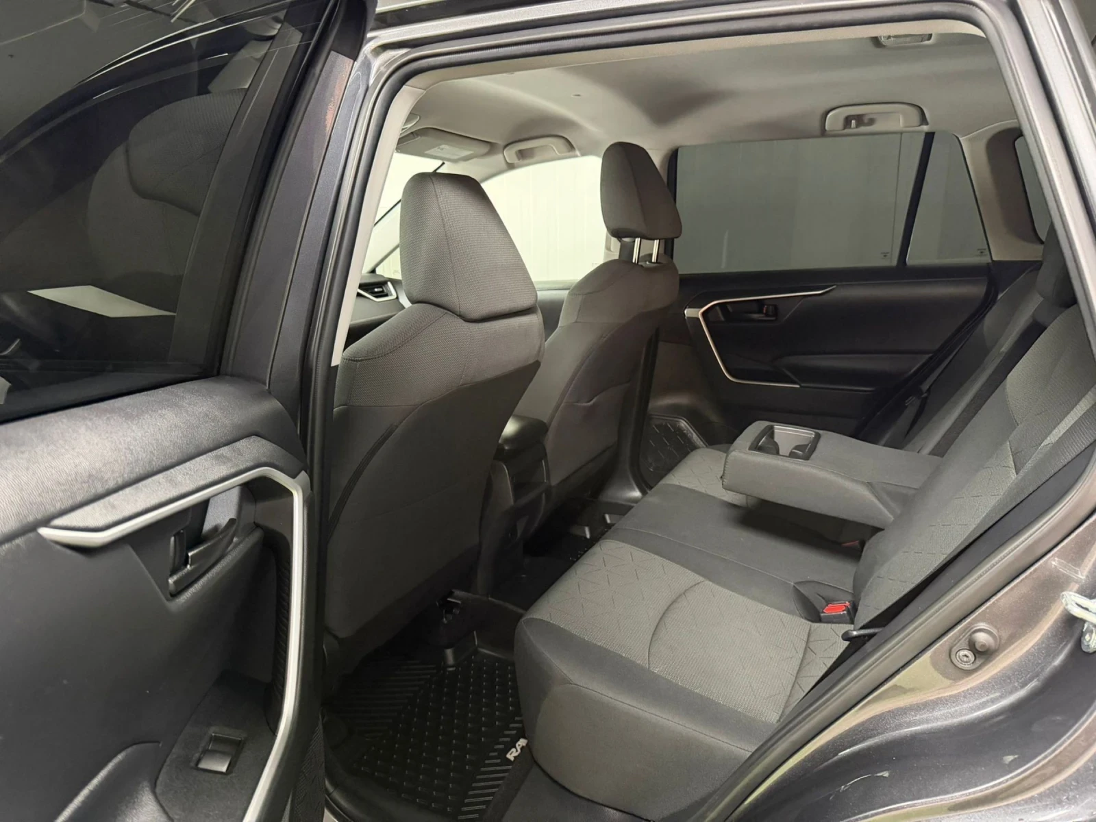 Toyota Rav4 2.5 LE -AWD , снимка 11 - Автомобили и джипове - 53828980