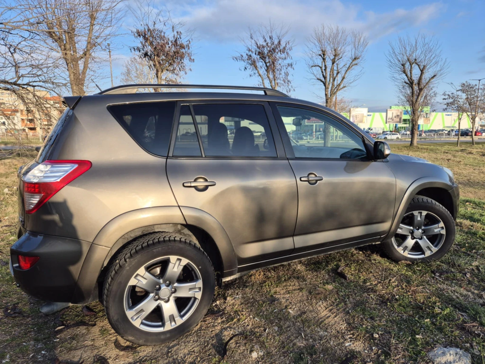 Toyota Rav4, снимка 5 - Автомобили и джипове - 54279119