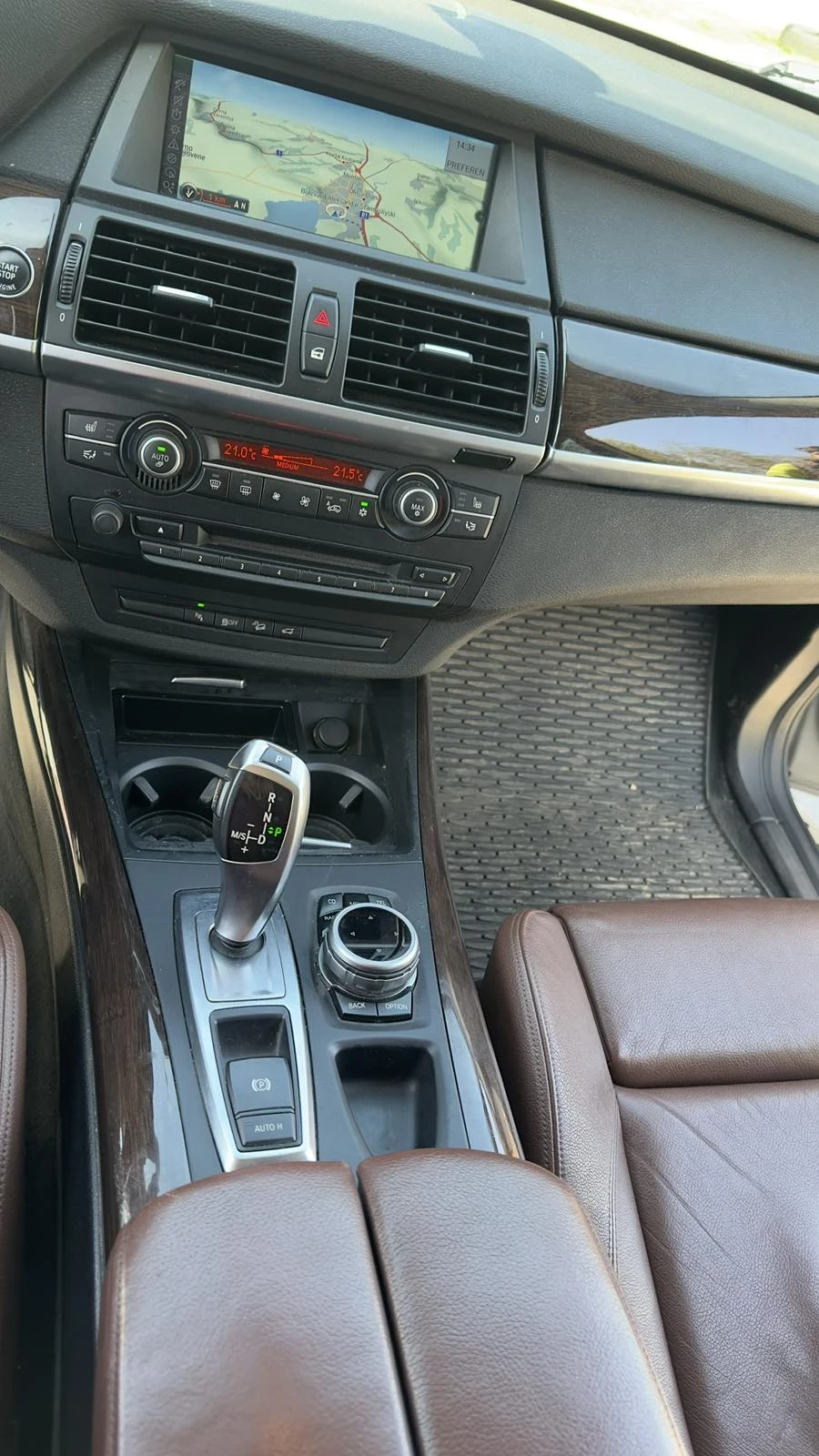 BMW X5 3.0 X-drive Facelift 7 МЕСТА, снимка 14 - Автомобили и джипове - 54174553