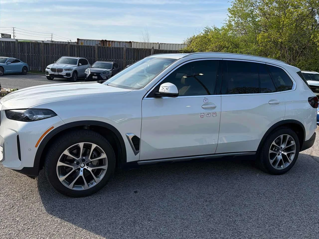 BMW X5 xDrive40i/ДИСТРОНИК/360/ПАНОРАМА/HARMAN KARDON, снимка 3 - Автомобили и джипове - 54903399