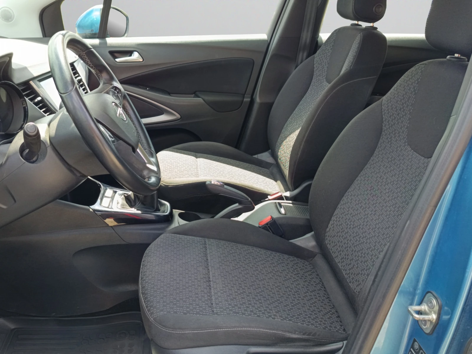 Opel Crossland X Edition, снимка 14 - Автомобили и джипове - 54939181