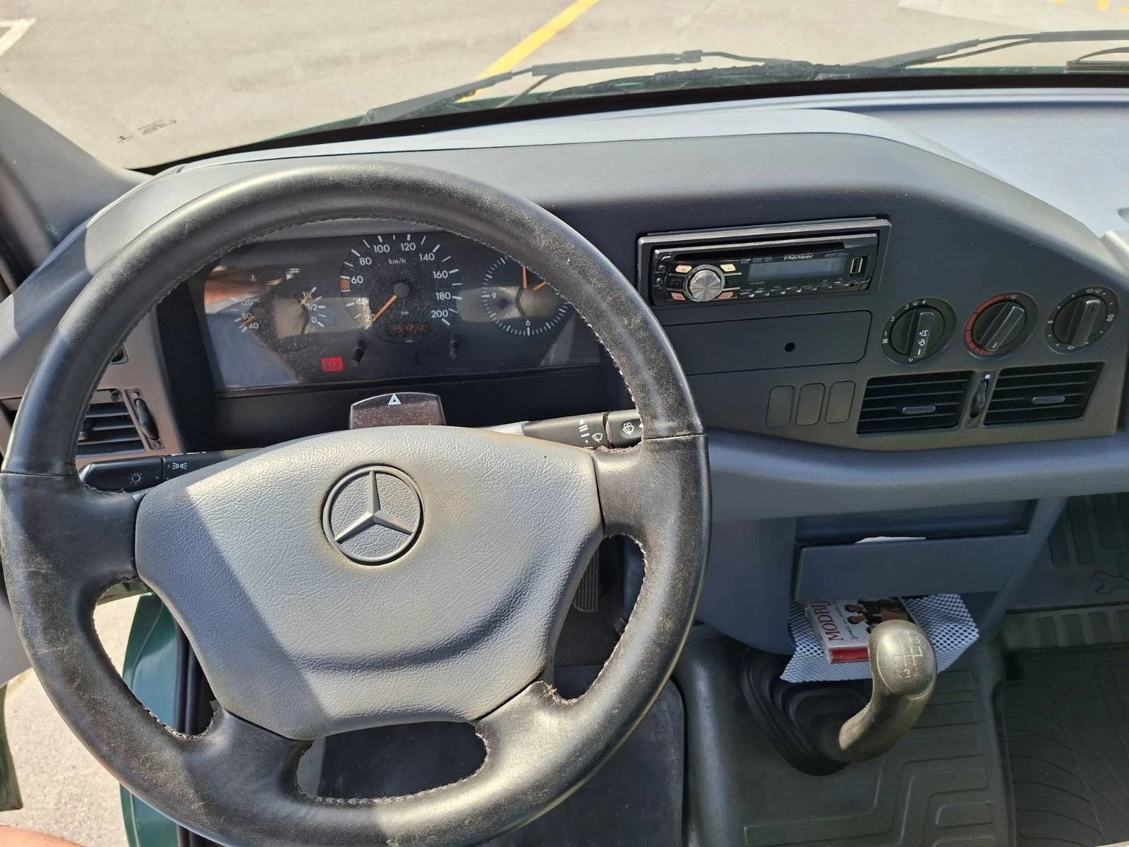 Mercedes-Benz Sprinter 412 2.9 maxi B kategorija , снимка 9 - Бусове и автобуси - 54709242