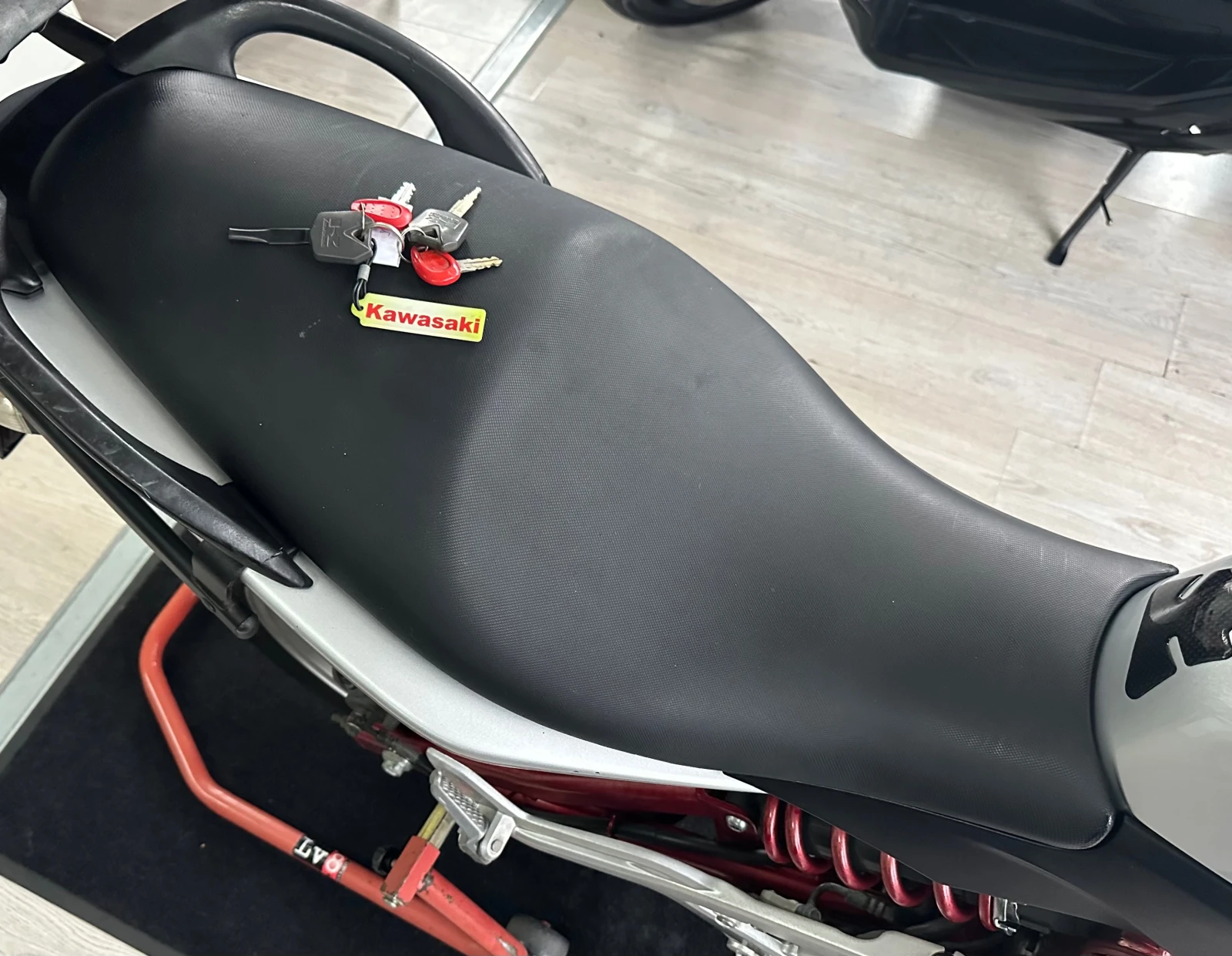 Kawasaki ER 6N 09.2007г. - изображение 4