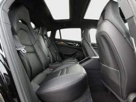 Porsche Panamera 4S , снимка 10