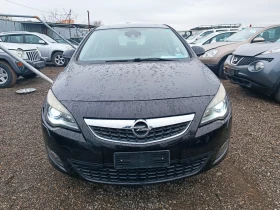 Opel Astra 1.7cdti NAVI LED BI-XENON КОЖА ПОДГРЕВ , снимка 2