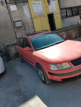 Обява за продажба на VW Passat 1.6i ~3 800 лв. - изображение 1