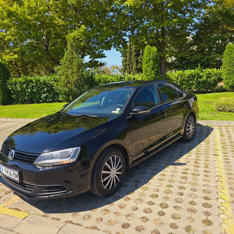 VW Jetta 1.6 HDI, снимка 10 - Автомобили и джипове - 47499039