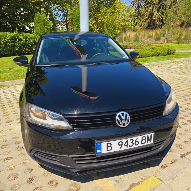 VW Jetta 1.6 HDI, снимка 7 - Автомобили и джипове - 47381088