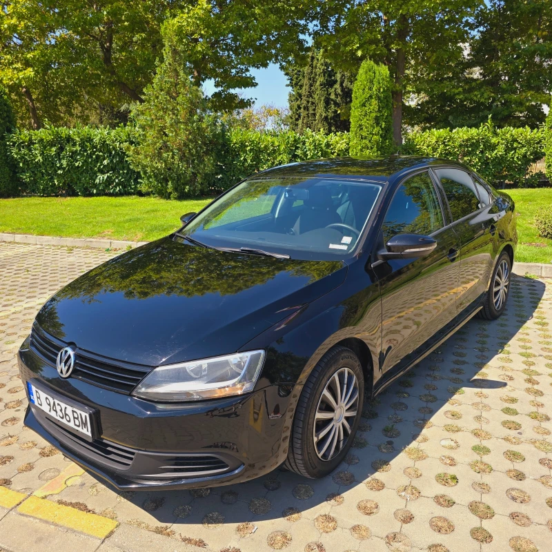 VW Jetta 1.6 HDI, снимка 11 - Автомобили и джипове - 47499039