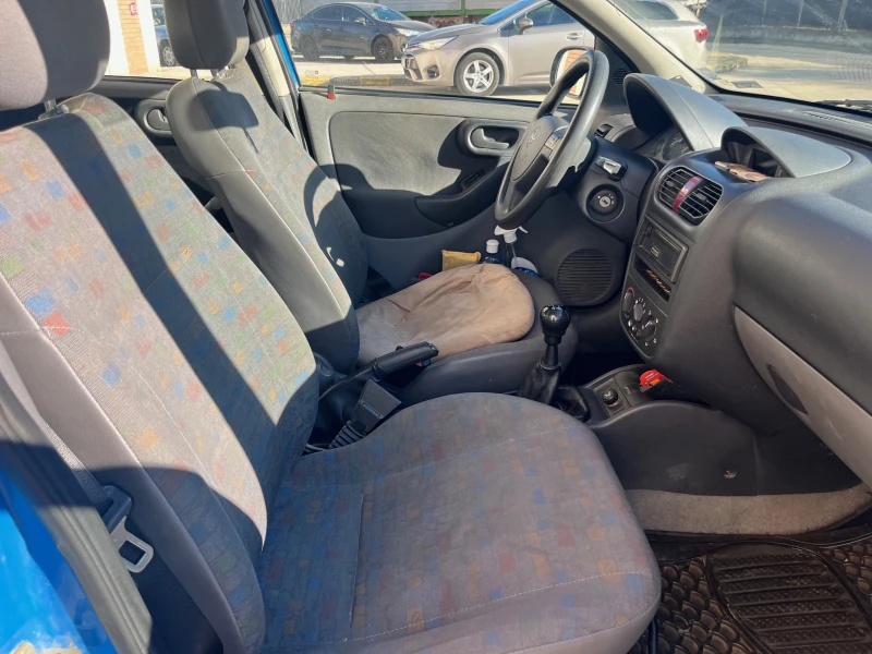 Opel Corsa 1, 7 di, снимка 10 - Автомобили и джипове - 49075766