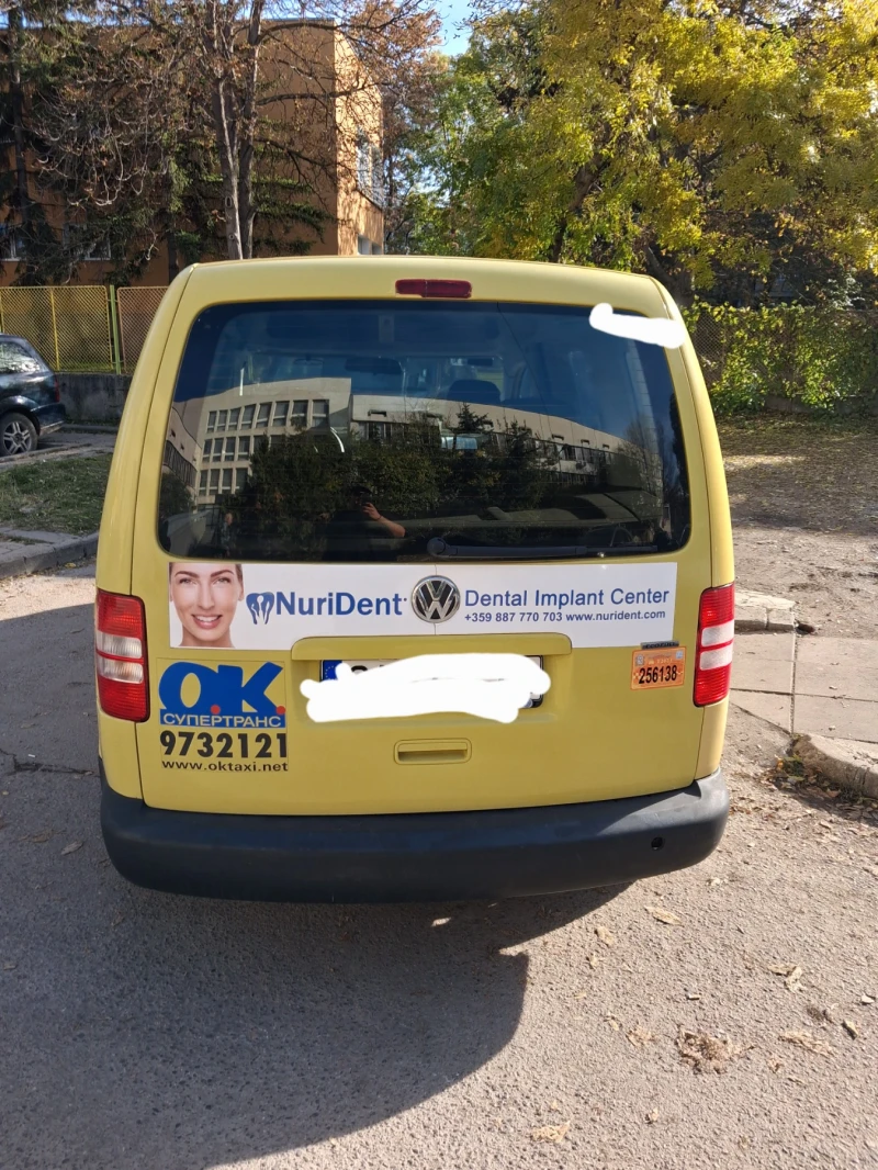 VW Caddy, снимка 4 - Автомобили и джипове - 53079221