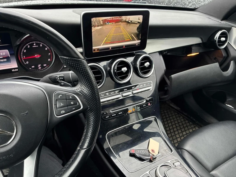 Mercedes-Benz C 300 * CARFAX * БЕЗ ПЪРВОНАЧАЛНА ВНОСКА, снимка 9 - Автомобили и джипове - 52894695
