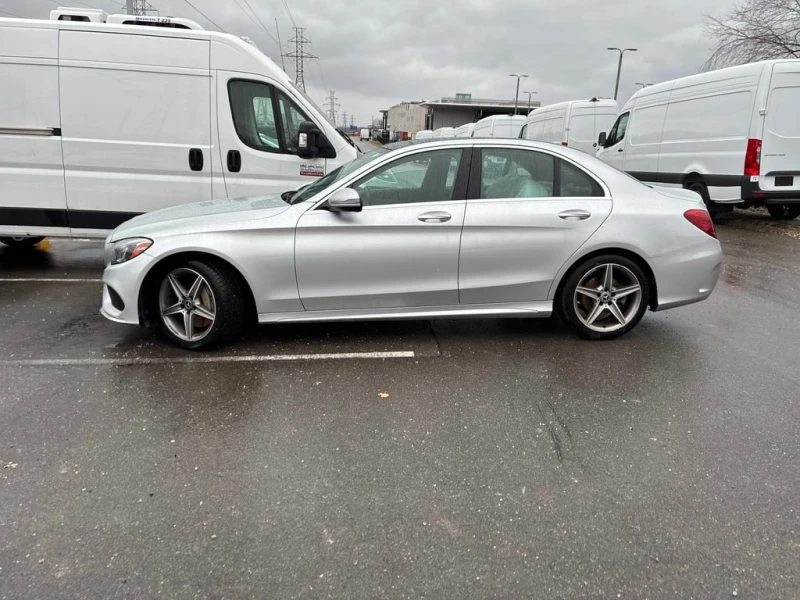 Mercedes-Benz C 300 * CARFAX * БЕЗ ПЪРВОНАЧАЛНА ВНОСКА, снимка 2 - Автомобили и джипове - 52894695