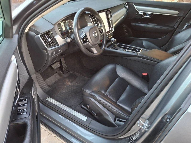 Volvo S90 MOMENTUM, FULL EXTRI, снимка 7 - Автомобили и джипове - 52965067