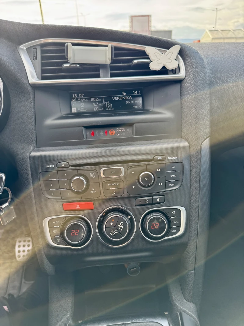 Citroen DS4 1.6HDI, снимка 13 - Автомобили и джипове - 52976930