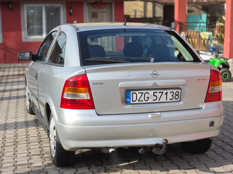 Opel Astra, снимка 3 - Автомобили и джипове - 53121615