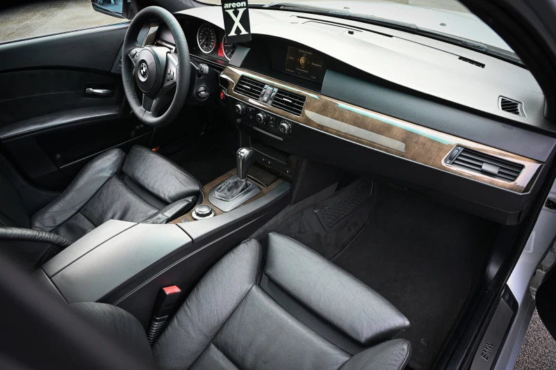 BMW 535 Комфорт/Панорама !!!, снимка 11 - Автомобили и джипове - 53124921