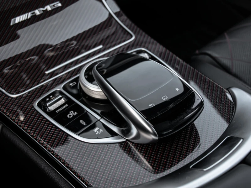 Mercedes-Benz C 63 AMG EDITIONONE| NAV| SUNROOF| PREMIUM AUDIO| B.SPOT, снимка 13 - Автомобили и джипове - 53182821